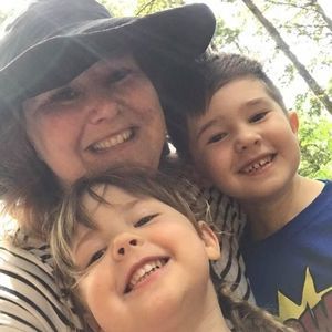 Meet your Posher, April